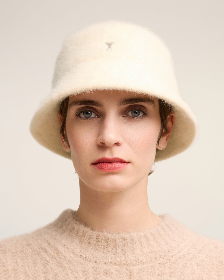 White Wool Ami de Coeur Stud Bucket Hat