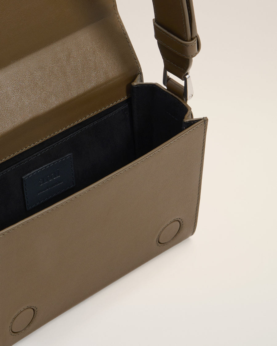 Green Smooth Leather Ami De Coeur Lunch Box Bag